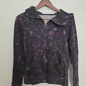 Lululemon Scuba Hoodie Purple Floral Size 6